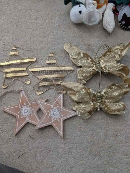 Photo of free Gold Christmas decorations (Cranham Gate GL3) #1