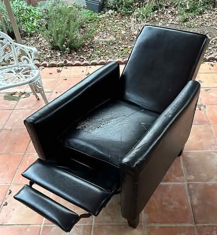 Photo of free Reclining Chair (Sunnyvale area. 94086 zip code) #1