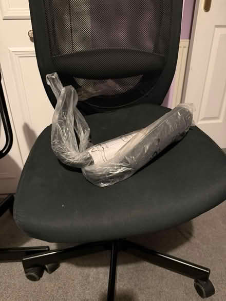 Photo of free 2 chairs (Falkirk FK1) #2