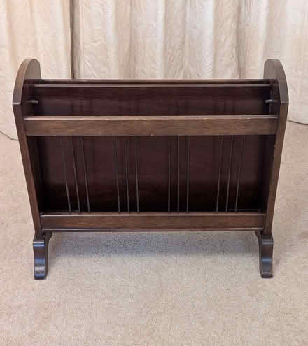 Photo of free magazine rack / table (Dean Court OX2) #1