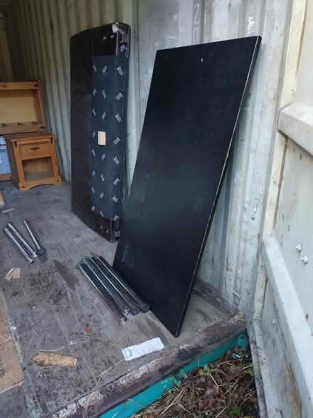 Photo of free Desk (Golcar, Huddersfield) #1