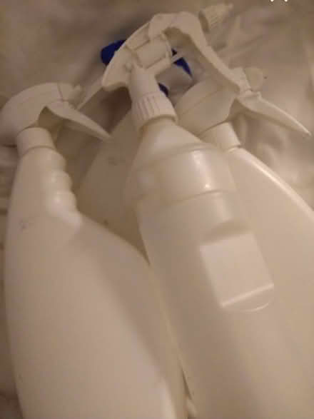 Photo of free Heavy duty spray bottles (Birmingham City Centre B4) #1