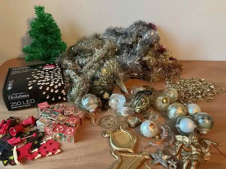 Photo of free Christmas decorations (New Eltham SE9) #1