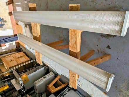 Photo of free 5ft 1500mm) Fluorescent lights (Chesterton GL7) #2