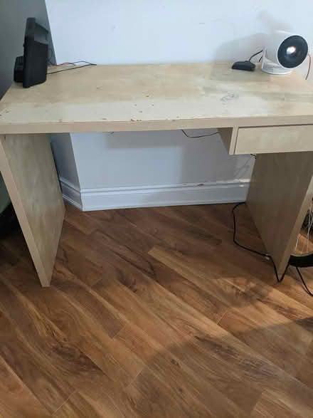 Photo of free Study table (Mississauga Hurontario/Burnham) #1