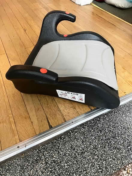 Photo of free Basic booster seat (Kings Norton B38) #2
