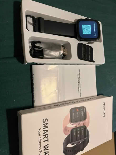 Photo of free smart watch t70 (Bridgewood Gate ME5) #1