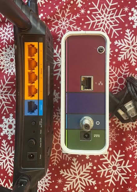 Photo of free Internet modem + wireless router (Highlandtown) #3