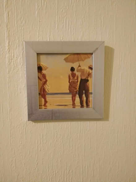 Photo of free Various prints and paintings (whiteinch, G14) #1