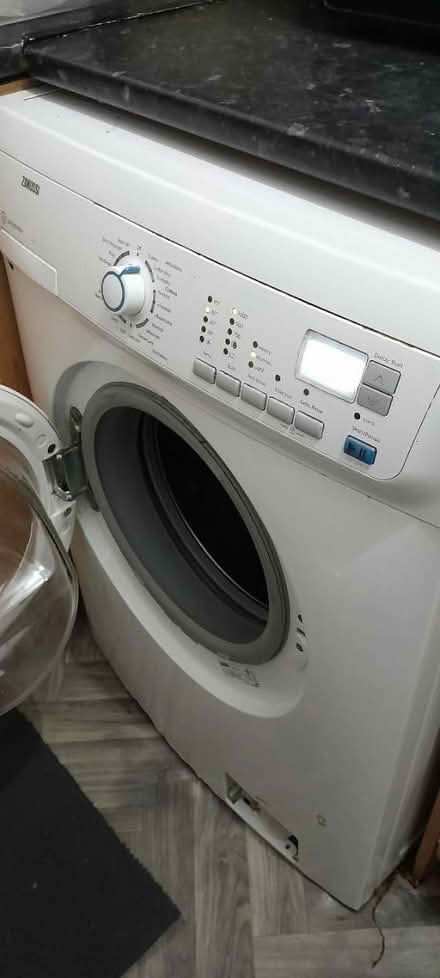 Photo of free Zanussi washing machine (OL8) #1