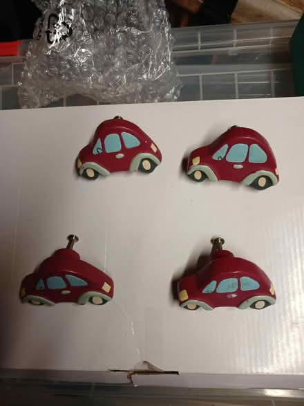 Photo of free 4 new draw knobs (Boroughbridge) #1