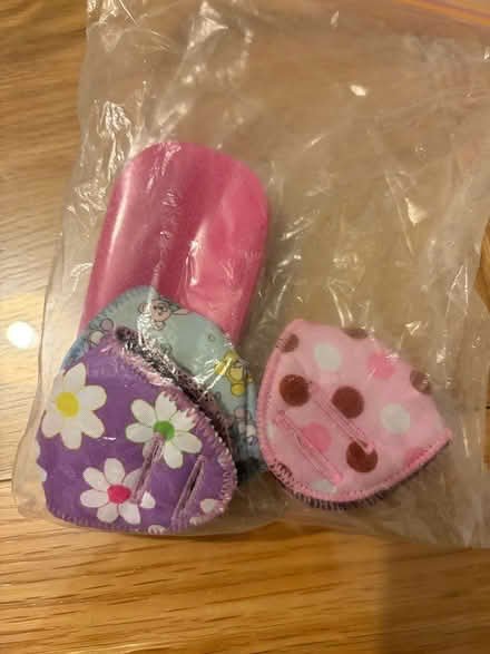 Photo of free Eye patches (kids) (SG4 hitchin) #1