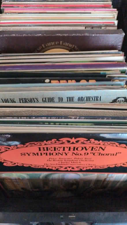 Photo of free Approx 150 vinyl records (Peasemore RG20) #1