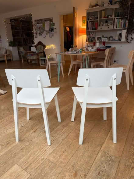 Photo of free White dining chairs x 2 (Chesham HP5) #3
