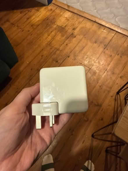Photo of free MacBook charger 61w (SW9 6LW) #2