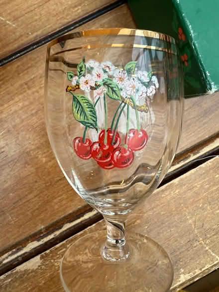 Photo of free small collection of glasses (M33) #1