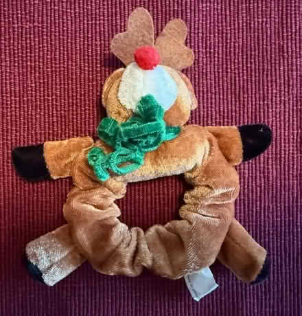 Photo of free Holiday Hair Scrunchie (Cupertino - DeAnza and 280) #2