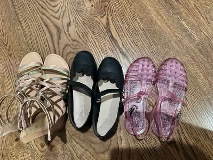 Photo of free Girls sandals size 1 and 2 (Mountain View) #1