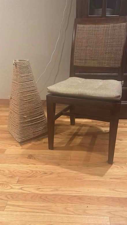 Photo of free Cat scratching post (Los Gatos 95032) #1