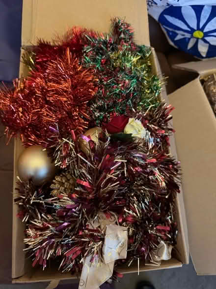 Photo of free Christmas tree decorations (Welling DA16) #3