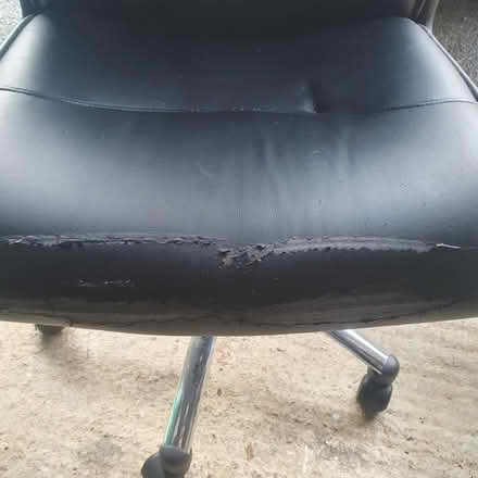 Photo of free Office chairs (Twyford RG10) #3