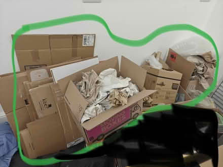 Photo of free Boxes and packing materials (Wheathampstead AL4) #1