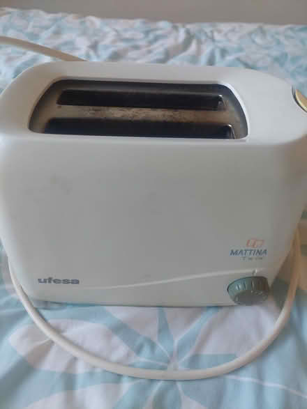 Photo of free Twin slot toaster (Woodside CR0) #1