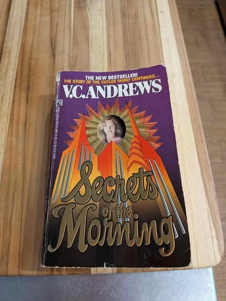 Photo of free V.C. Andrews Book (Broadview) #1