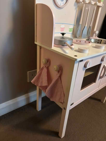 Photo of free Wooden toy kitchen (Welling DA7) #2