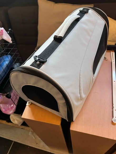 Photo of free Brand new pet carrier (Lambs Green RH12) #3