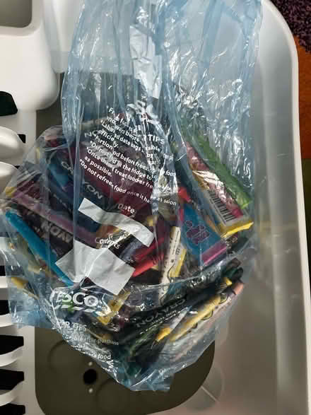 Photo of free Bundle of crayons (Chells Manor SG2) #1