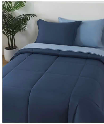 Photo of blue or grey twin comforter (Pinerow Cres Waterloo) #1