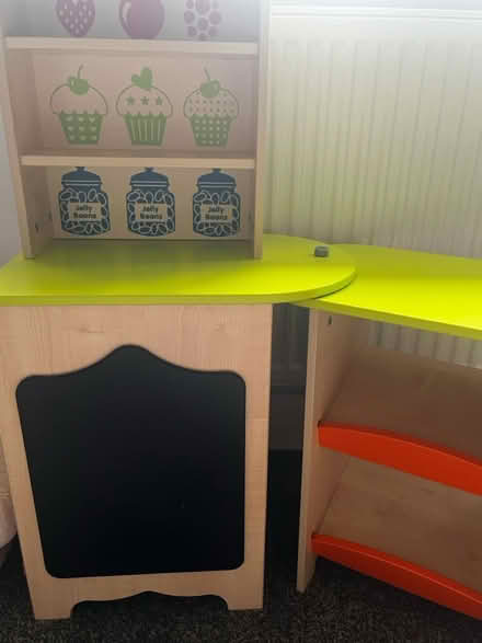 Photo of free Children’s wooden toy shop (TN25) #2