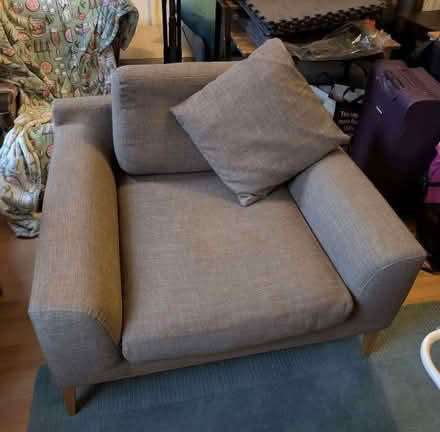Photo of free Armchair (B296) #1