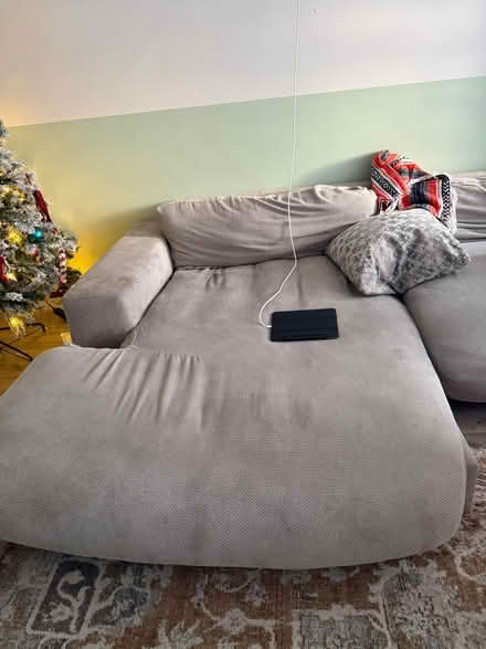 Photo of free Sofa (Yardley B25) #2