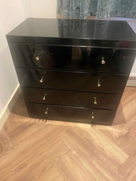 Photo of free Set of drawers (Eh17) #3
