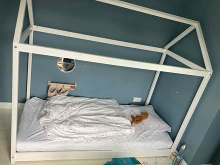Photo of free Single full size floor bed frame (Florence Park OX4) #1