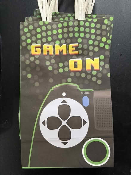 Photo of free 7 paper party bags (Furzton MK4) #1