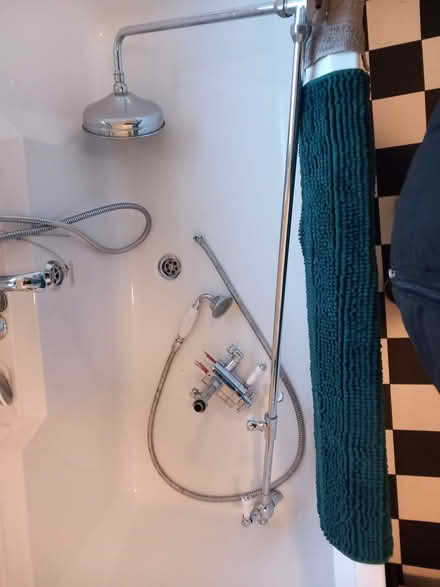 Photo of free antique looking shower bits (Bare LA4) #1