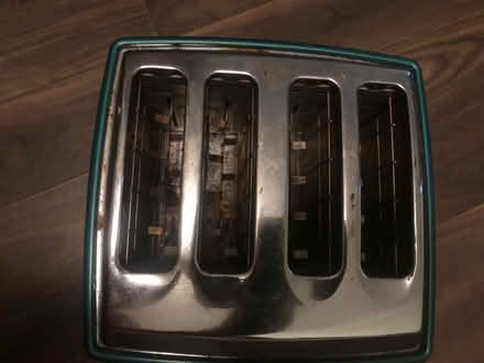 Photo of free Delonghi 4 slice toaster (Latchford WA4) #2