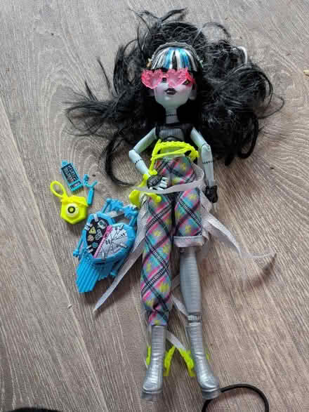 Photo of free Monster high (Wollaton NG8) #1