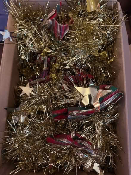 Photo of free Christmas tree decorations (Welling DA16) #2