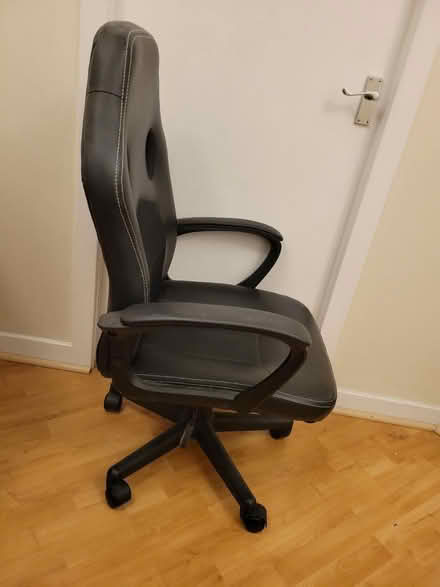 Photo of free Office chair (Edinburgh EH7) #4