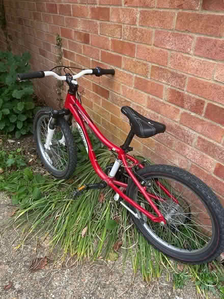 Photo of free Antique bike Hero (Trumpington Ward CB2) #2