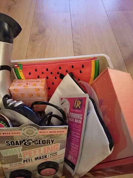 Photo of free Variety of beauty products (Brookside TF3) #4