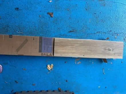 Photo of free 2/3 pack of B&Q vinyl plank (Eastbourne BN20) #1