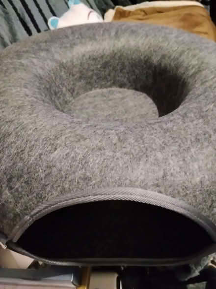 Photo of free Cat donut bed and 44 packets of cat lollies (Glenrothes KY7) #3