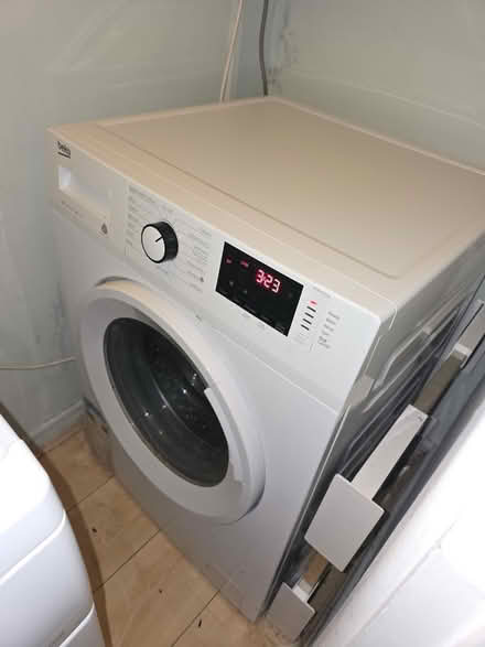Photo of free Washing machine (BN1) #1