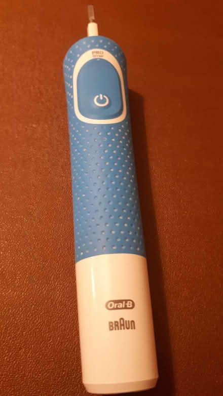 Photo of free Braun Electric Toothbrush (working) (Northwood HA6) #1