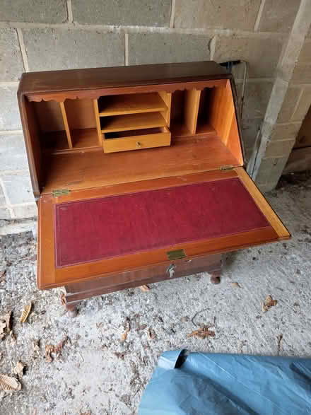 Photo of free Writing desk (Sutton Courtenay OX14) #2